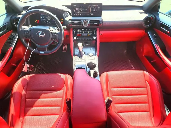2023 LEXUS IS auction photo 8