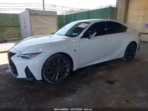 JTHGZ1E28R5036005 2024 LEXUS IS - Image 2