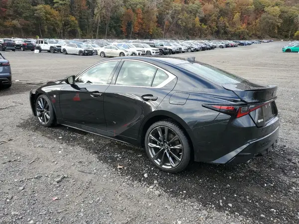 JTHGZ1E29M5018752 2021 LEXUS IS - Image 2