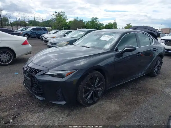 JTHGZ1E29M5021537 2021 LEXUS IS - Image 2