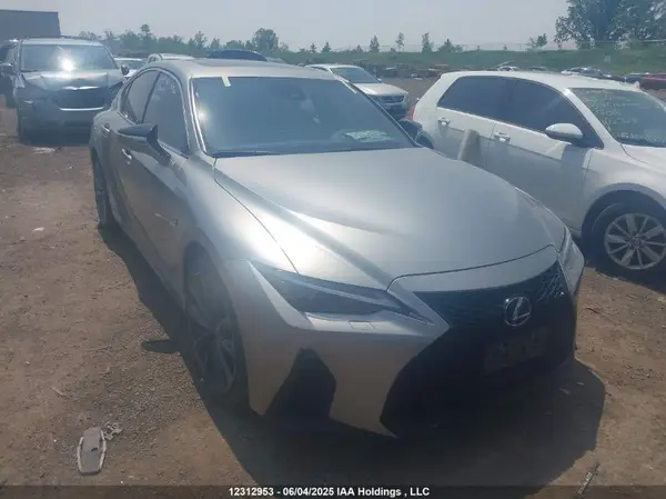 JTHGZ1E2XN5027252 2022 LEXUS IS - Image 1