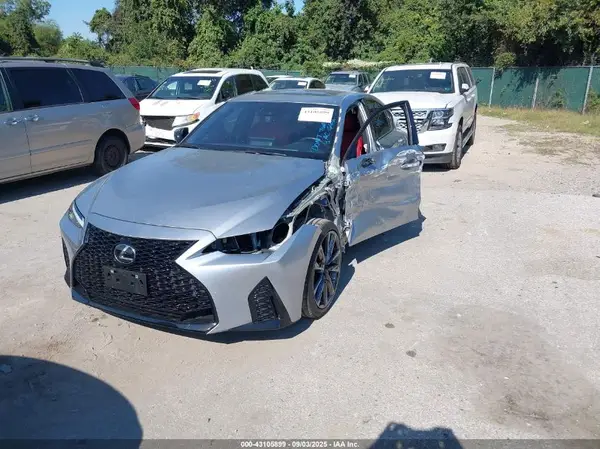 JTHGZ1E2XP5029988 2023 LEXUS IS - Image 2