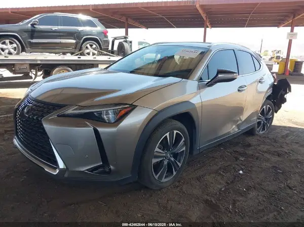 JTHL9JBH0M2039157 2021 LEXUS UX - Image 2