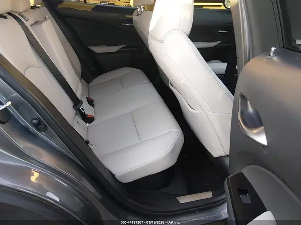 JTHL9JBH4M2048248 2021 LEXUS UX - Image 8