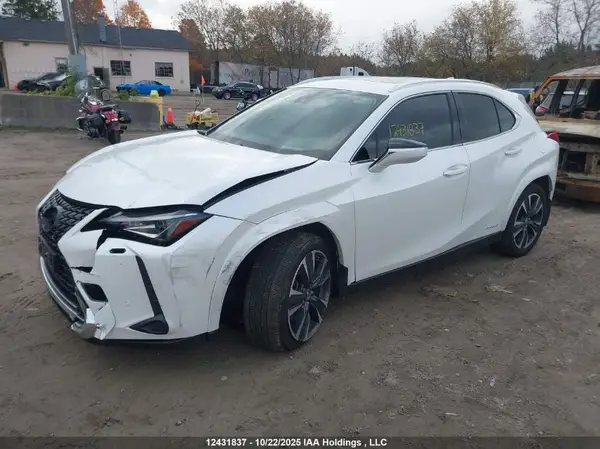 JTHL9JBH4N2060174 2022 LEXUS UX - Image 2