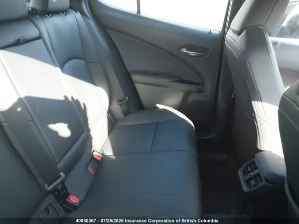 JTHL9JBH5L2024264 2020 LEXUS UX - Image 8