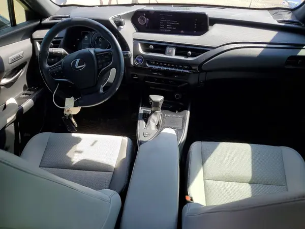 JTHL9JBH6M2038191 2021 LEXUS UX - Image 8