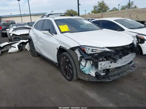 JTHL9JBH8L2031094 2020 LEXUS UX - Image 1