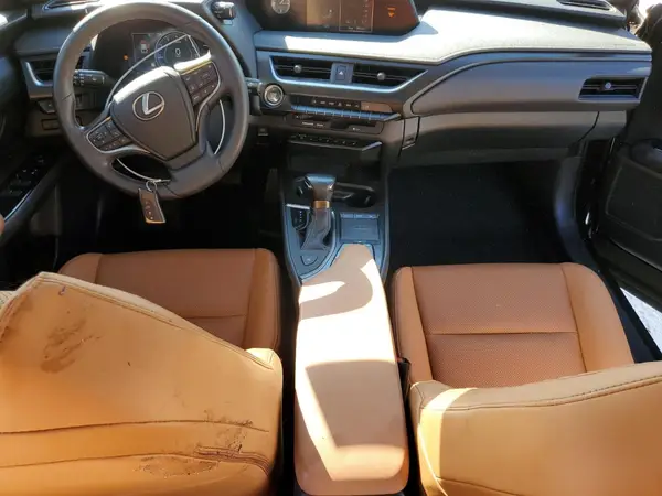 JTHP3JBH2M2044864 2021 LEXUS UX - Image 8