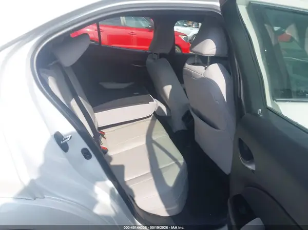 JTHP3JBH4N2049176 2022 LEXUS UX - Image 8