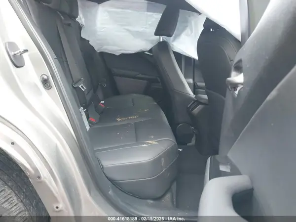 JTHP3JBH4N2049713 2022 LEXUS UX - Image 8