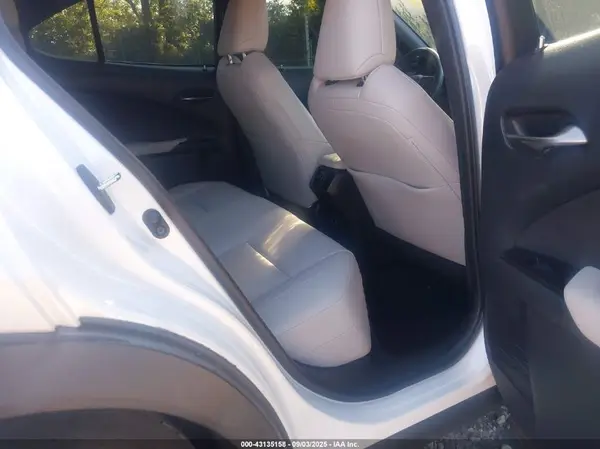 JTHP3JBH6L2026589 2020 LEXUS UX - Image 8