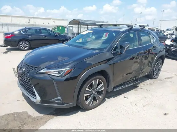 JTHP3JBH6L2030254 2020 LEXUS UX - Image 2