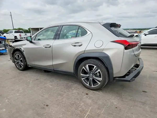 JTHP3JBH7L2023524 2020 LEXUS UX - Image 2