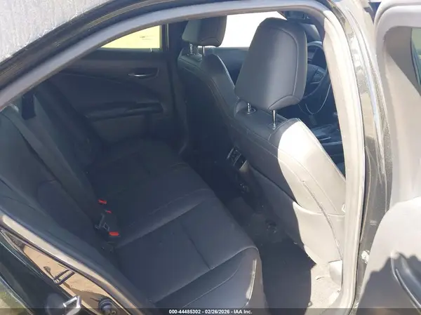 JTHP3JBH7L2027198 2020 LEXUS UX - Image 8