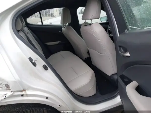 JTHP3JBH7M2037716 2021 LEXUS UX - Image 8