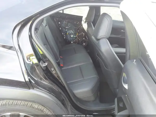 JTHP3JBH7M2037733 2021 LEXUS UX - Image 8