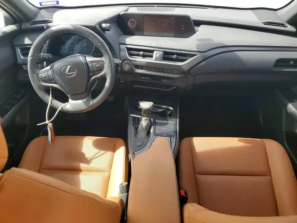 JTHP3JBH7M2040678 2021 LEXUS UX - Image 8