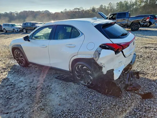 JTHP3JBH8L2023192 2020 LEXUS UX - Image 2
