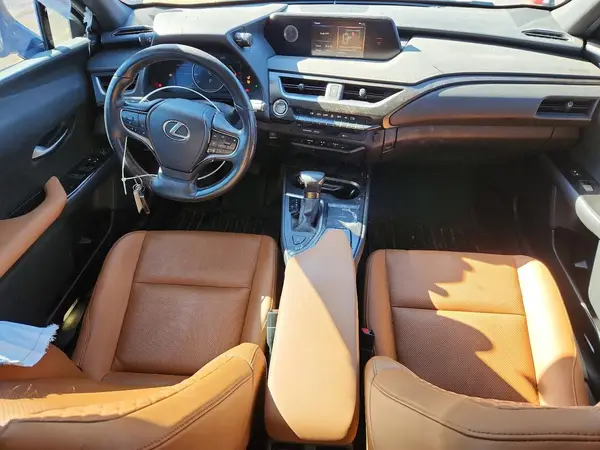 JTHP3JBH8M2042844 2021 LEXUS UX - Image 8