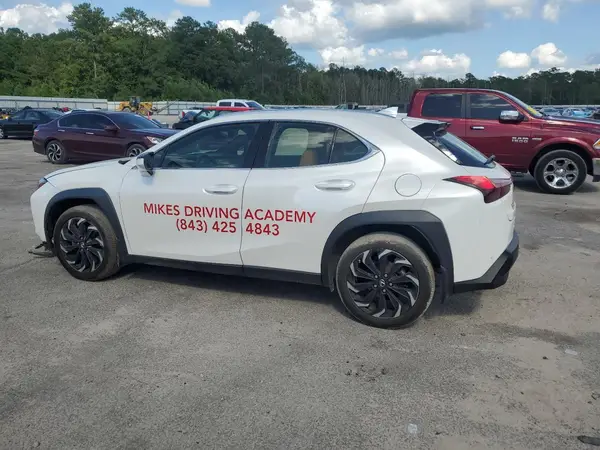 JTHP3JBH9L2026473 2020 LEXUS UX - Image 2
