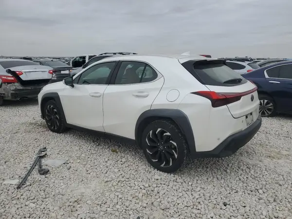 JTHP3JBH9L2030314 2020 LEXUS UX - Image 2