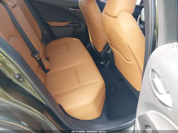 JTHP3JBH9M2034977 2021 LEXUS UX - Image 8