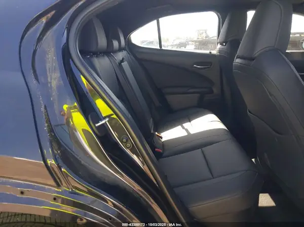 JTHP6JBH1R2191787 2024 LEXUS UX - Image 8