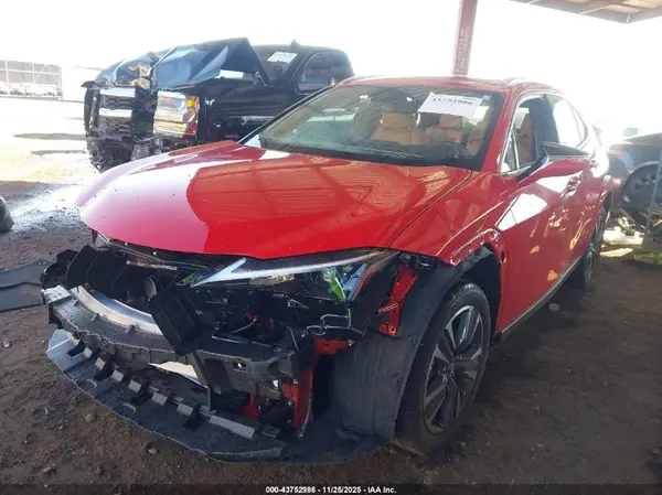 JTHP6JBH6R2172832 2024 LEXUS UX - Image 2