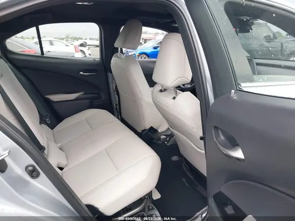 JTHP6JBH7P2141957 2023 LEXUS UX - Image 8