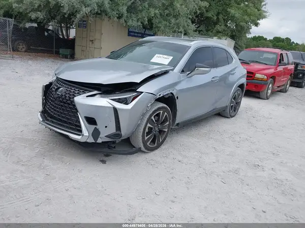 JTHP6JBH7P2146608 2023 LEXUS UX - Image 2