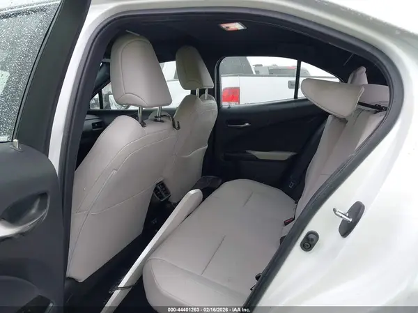 JTHP6JBH7P2159486 2023 LEXUS UX - Image 8