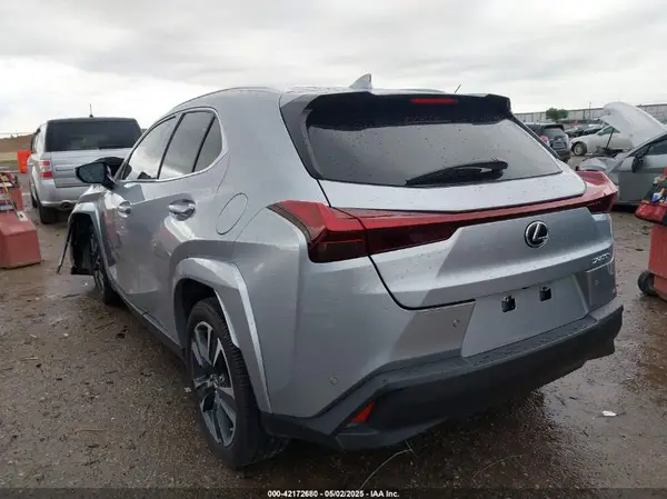 JTHP6JBH7R2193351 2024 LEXUS UX - Image 2