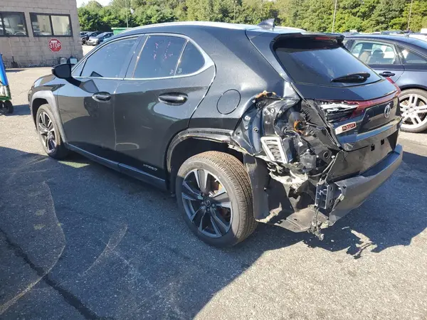 JTHP9JBH0L2022083 2020 LEXUS UX - Image 2