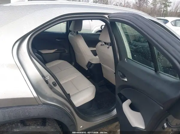 JTHP9JBH0L2033181 2020 LEXUS UX - Image 8