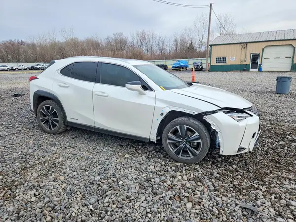2020 LEXUS UX COPART lot 72875905 auction photo 4