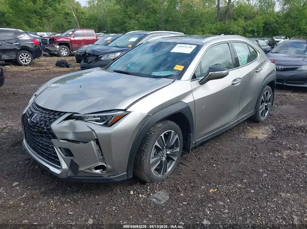 JTHP9JBH0M2040357 2021 LEXUS UX - Image 2