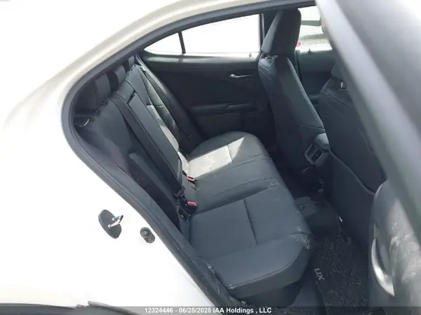 JTHP9JBH0M2042853 2021 LEXUS UX - Image 8