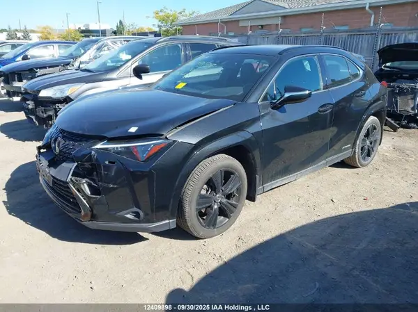 JTHP9JBH0M2046448 2021 LEXUS UX - Image 2