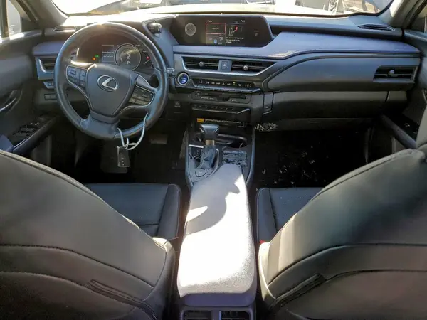 JTHP9JBH0M2047549 2021 LEXUS UX - Image 8
