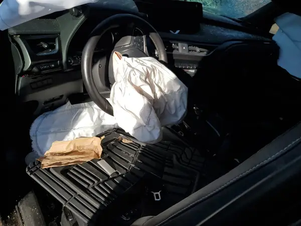 JTHP9JBH0M2050421 2021 LEXUS UX - Image 8