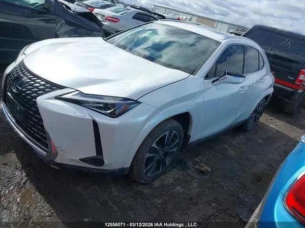 JTHP9JBH0N2057970 2022 LEXUS UX - Image 2