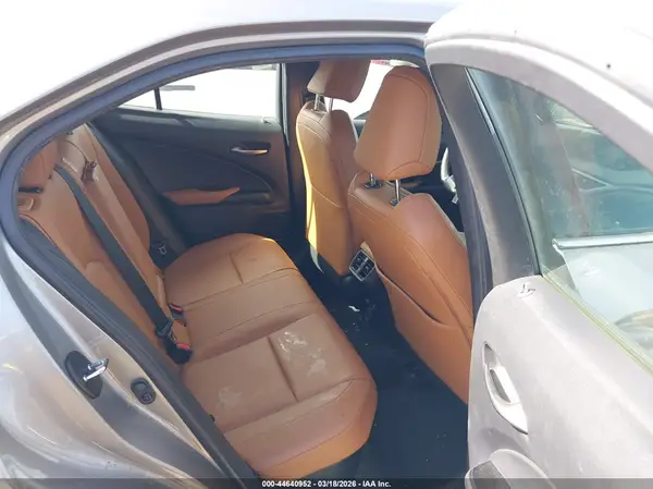 JTHP9JBH1L2020360 2020 LEXUS UX - Image 8