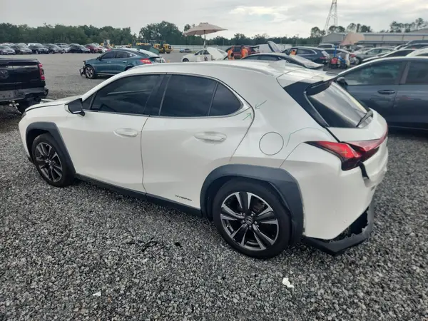 JTHP9JBH1L2022402 2020 LEXUS UX - Image 2