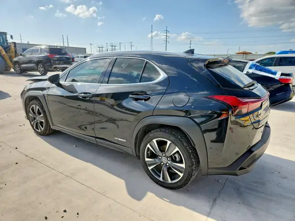 JTHP9JBH1M2053795 2021 LEXUS UX - Image 2