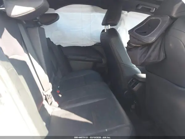 JTHP9JBH1N2056293 2022 LEXUS UX - Image 8