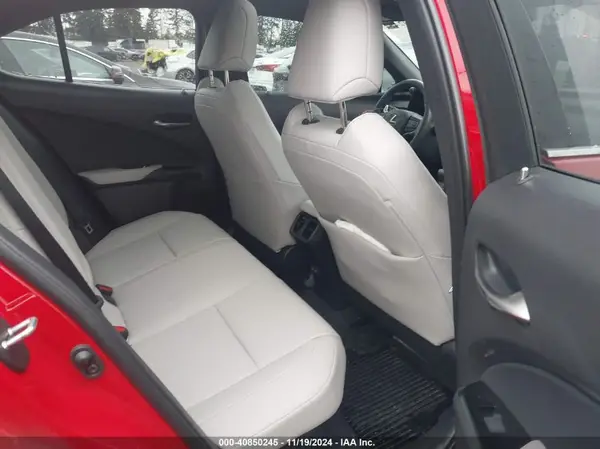 JTHP9JBH1P2066244 2023 LEXUS UX - Image 8