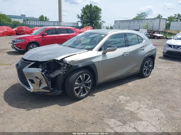 JTHP9JBH2L2020142 2020 LEXUS UX - Image 2