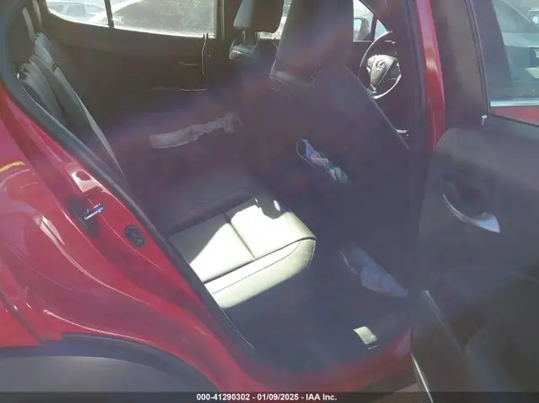 JTHP9JBH2M2047665 2021 LEXUS UX - Image 8