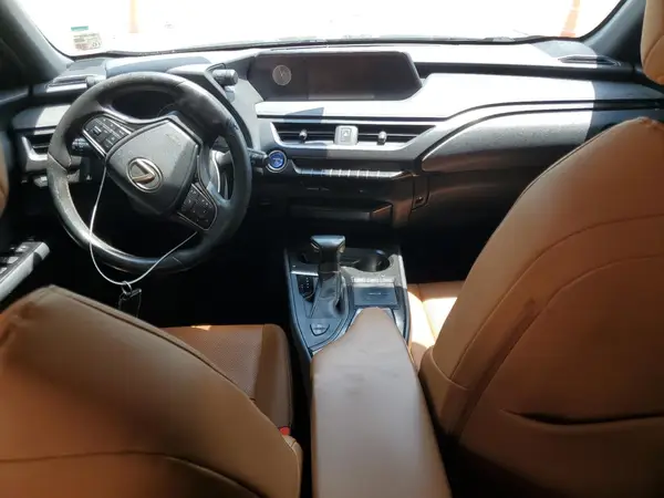 JTHP9JBH2M2053532 2021 LEXUS UX - Image 8